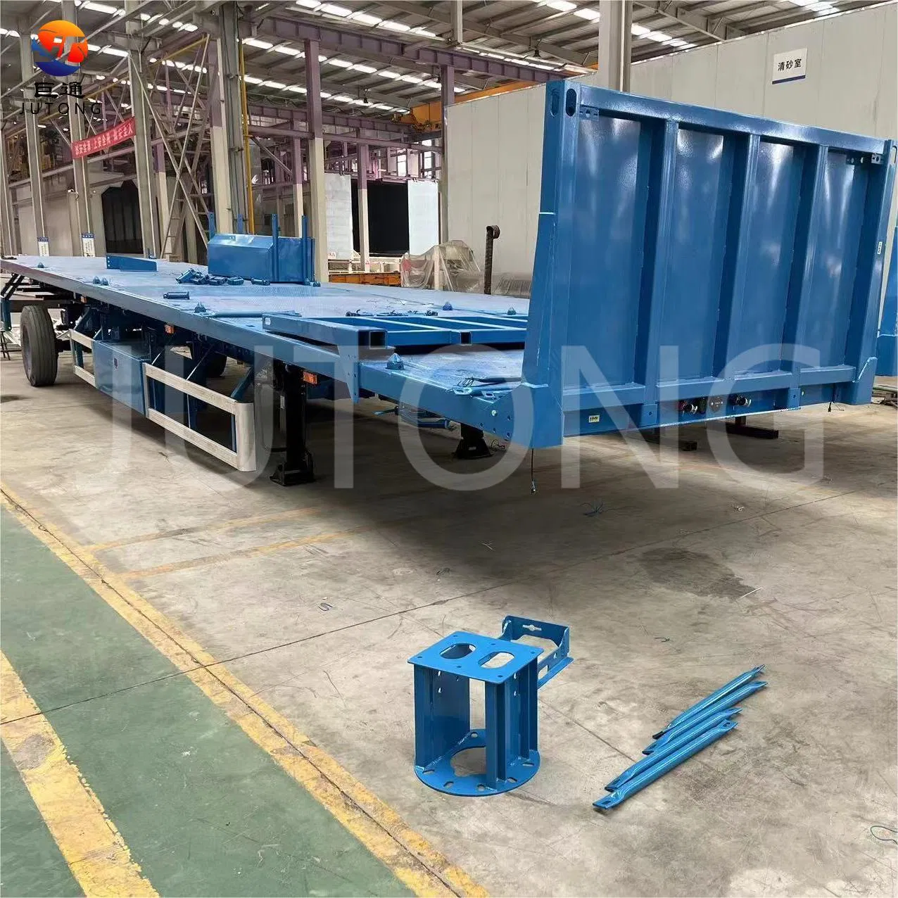 High Load Capacity 3 Axle 40FT Flat Bed Chassis 40 Ton 60 Ton Flatbed Container Semi-Trailer