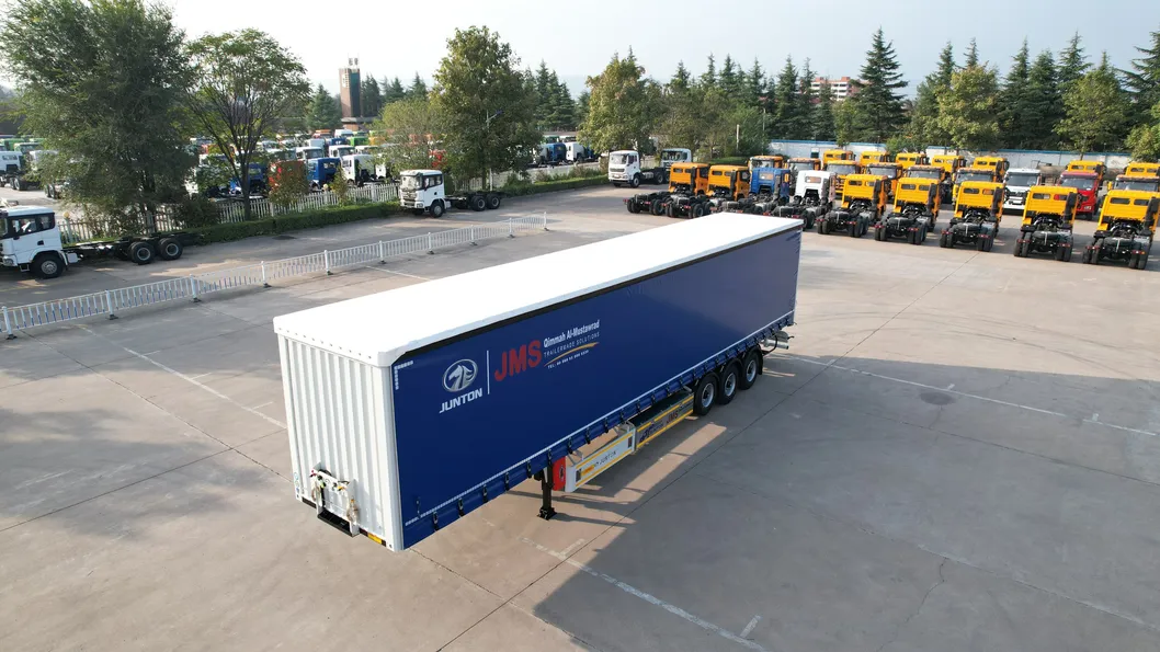 Side Curtain Semi-trailer view 1