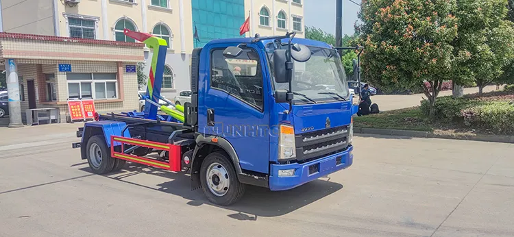 Garbage Compactor Truck 1