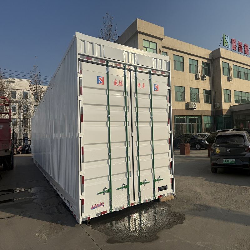 High Quality 60t Refrigerated Semi-Trailer Refrigerator / Cooling Truck Large Van /Box Food Cargo Trailer