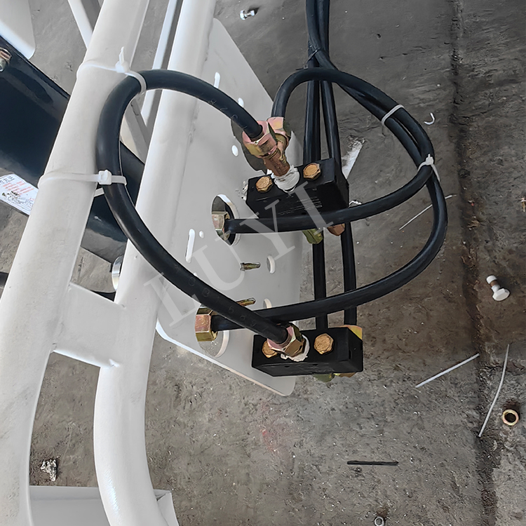 40ton Bulk Cement Tank Trailer Fly Ash Cement Bulker Carrier Tanker Semi Truck Trailer Dust Material Transport Vehicle