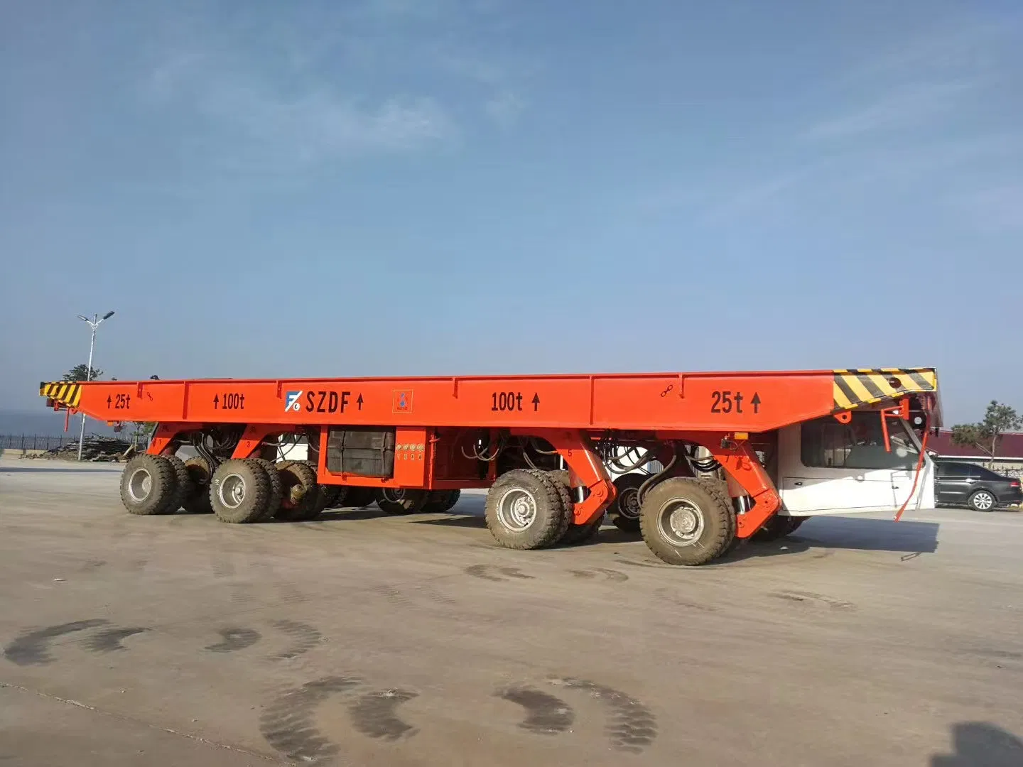 6 Axle Lowbed Traile Hydraulic 200t Heavy-Duty Flat Transporter Modular Trailer for Machinery and Equipment Transportation Goethe Walked on His Own Semi Trailer