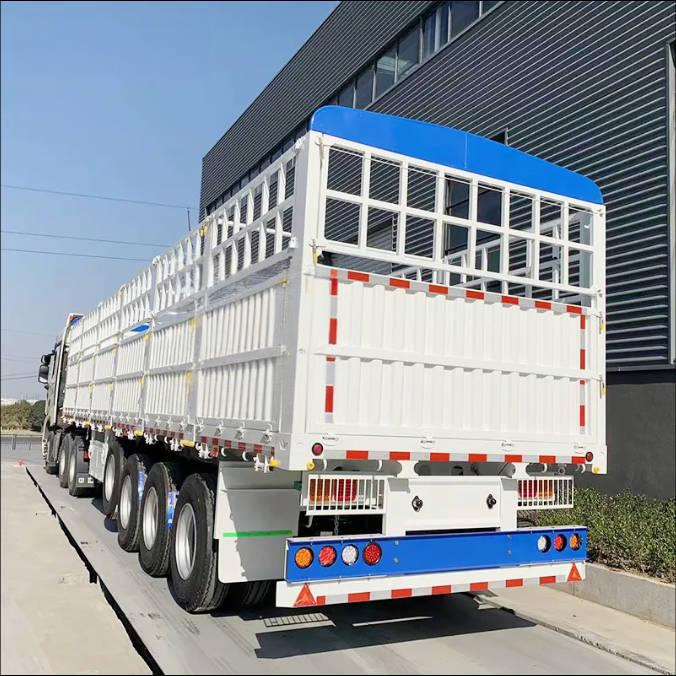 Export 3 Axles Side Wall Fence Semi Trailer for Bulk Grain Livestock Transport 40 Tons Factory Price