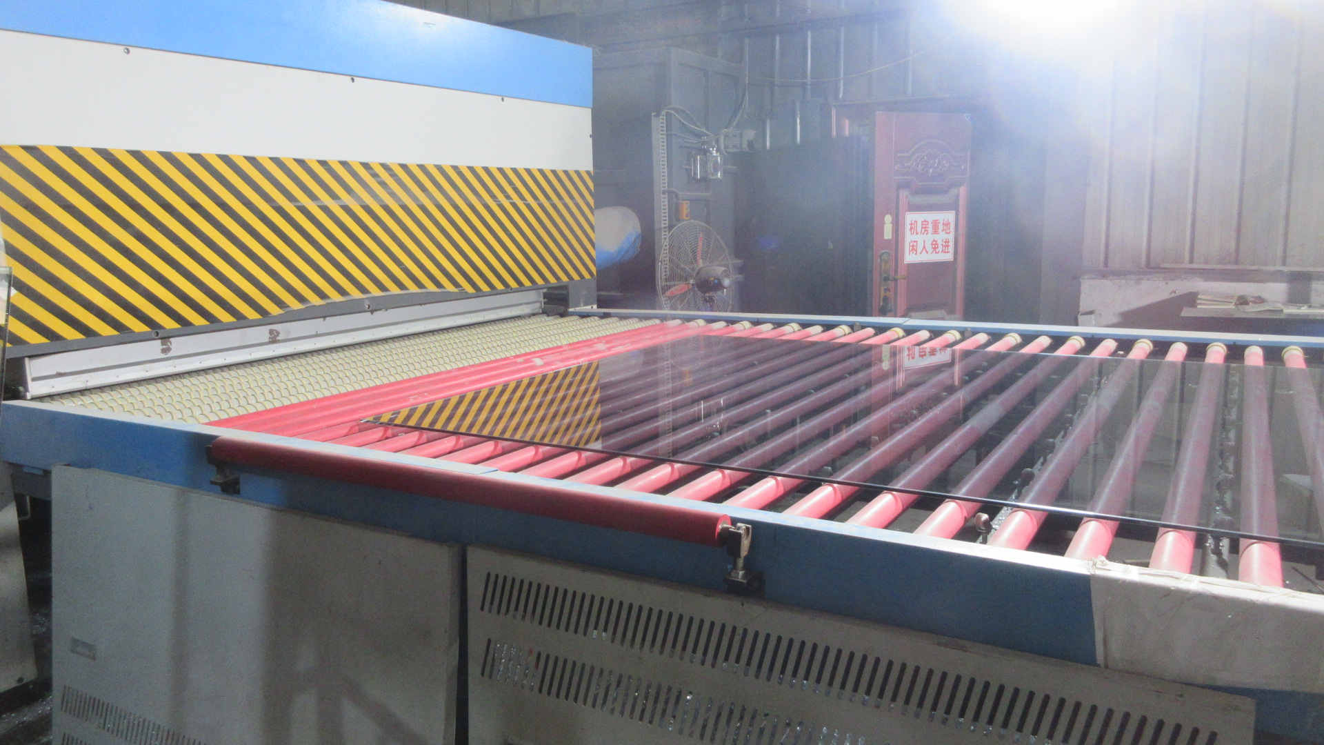 Proceso de templado de vidrio para ventanas de aluminio IHI