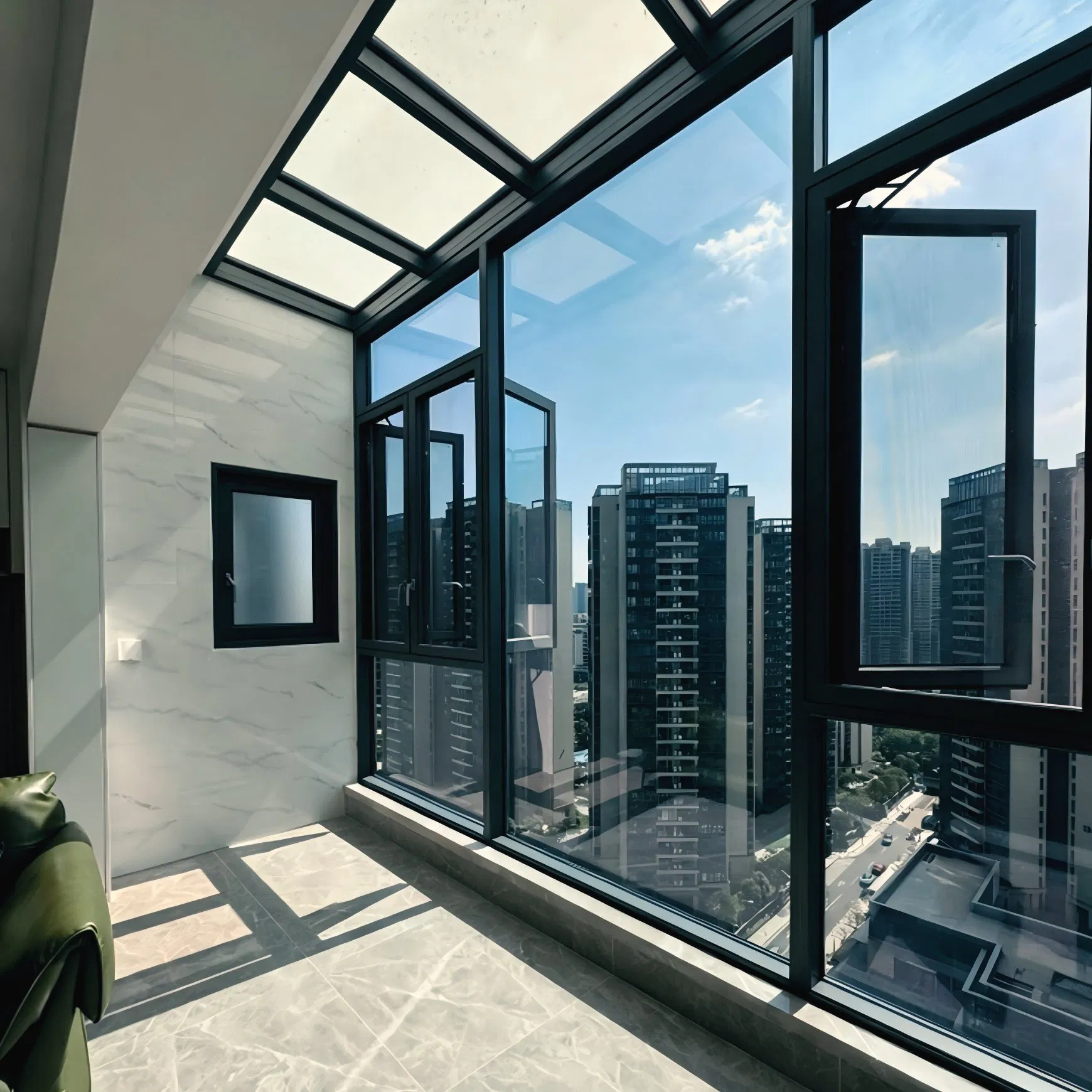 Ventana de Casement de Aluminio Doble Acristalamiento con Ruptura Térmica Ahorro Energético