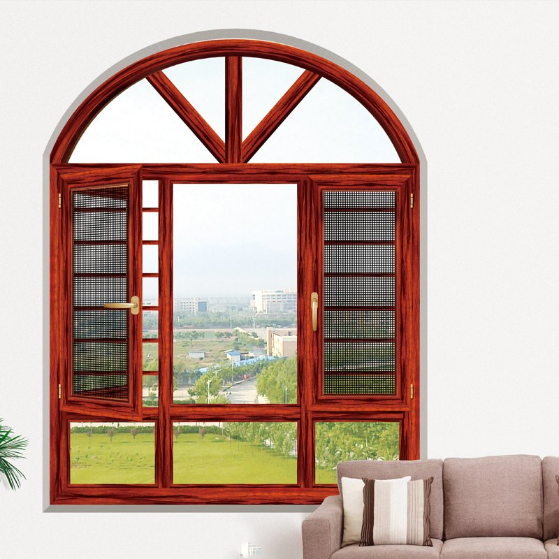 Ventana de doble apertura de aluminio con diseño de reja, arcos de madera antigua color madera con marco de casa
