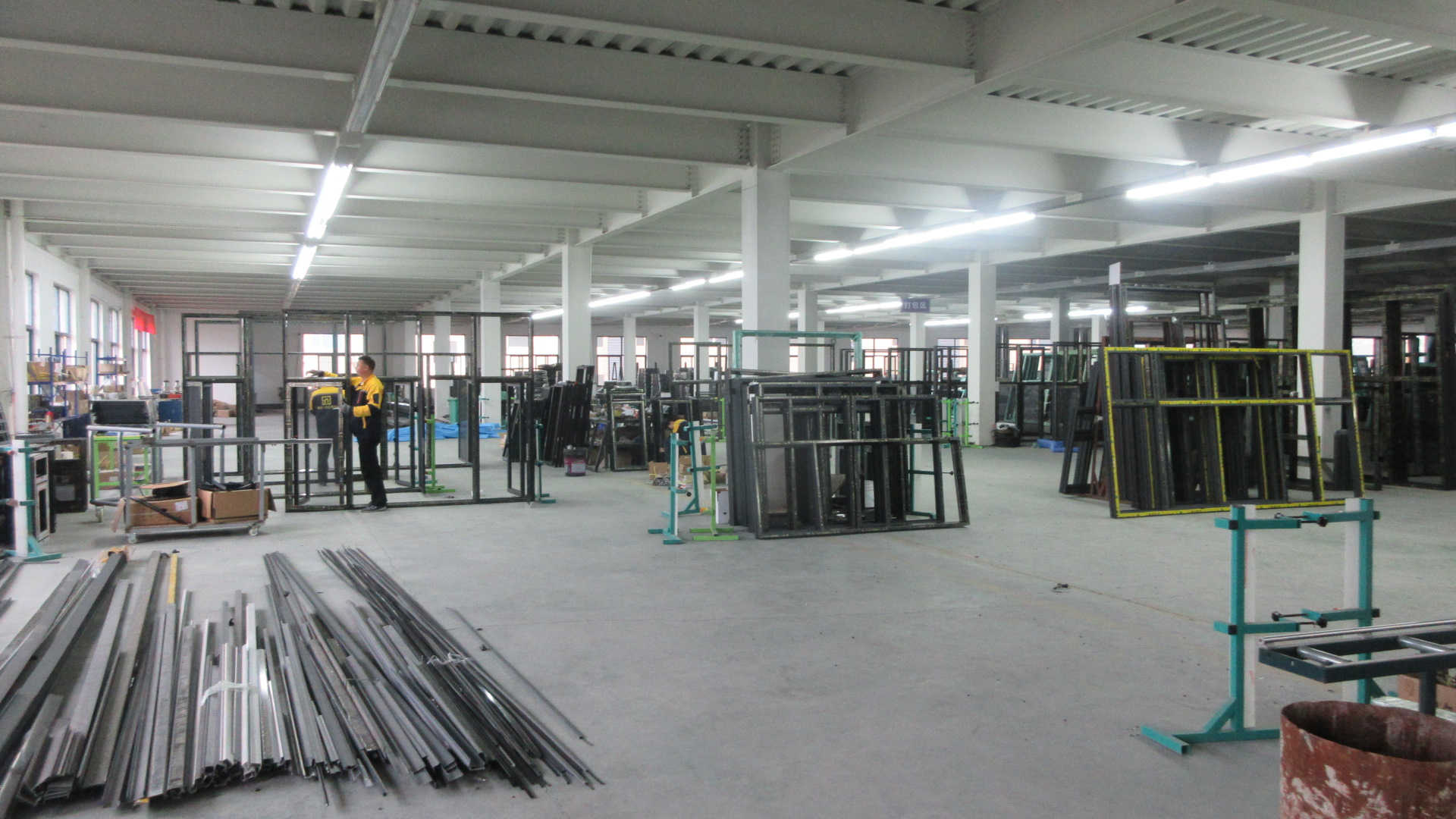 Fábrica de fabricación de ventanas de aluminio IHI Windows en Guangzhou
