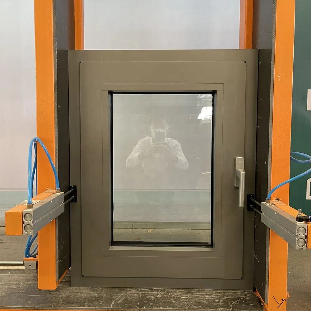 Sistema de Alto Rendimiento Ultra Eficiente de Ventanas para Ahorro Energético Óptimo