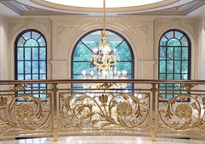 Mejor diseño de ventana redonda de aluminio con arco, oscilobatiente y abatible, con reja y doble acristalamiento para iglesia, restaurante, tienda y hotel