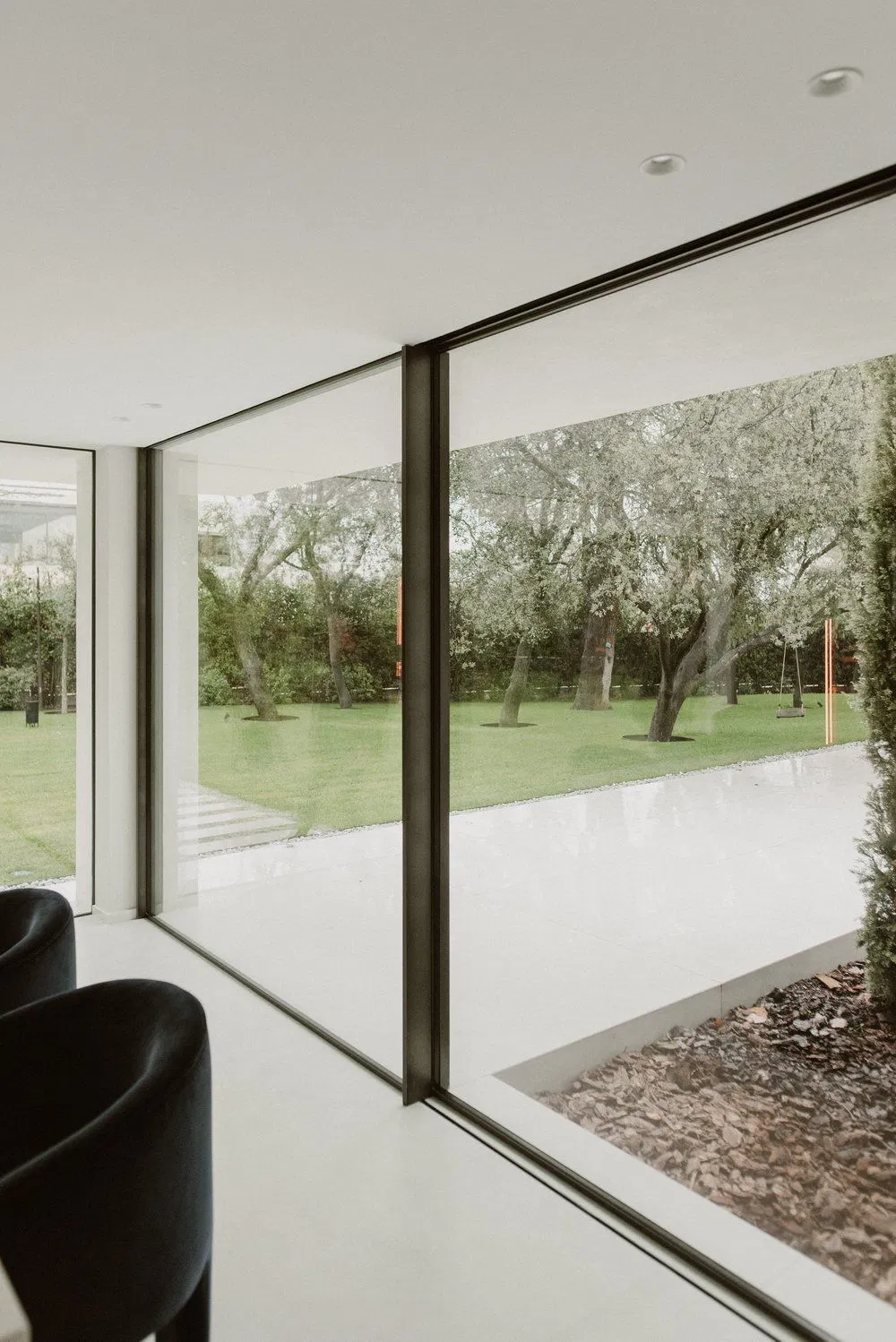 Ventana Fija de Aluminio de Gran Tamaño con Marco Delgado para Diseño Arquitectónico Panorámico