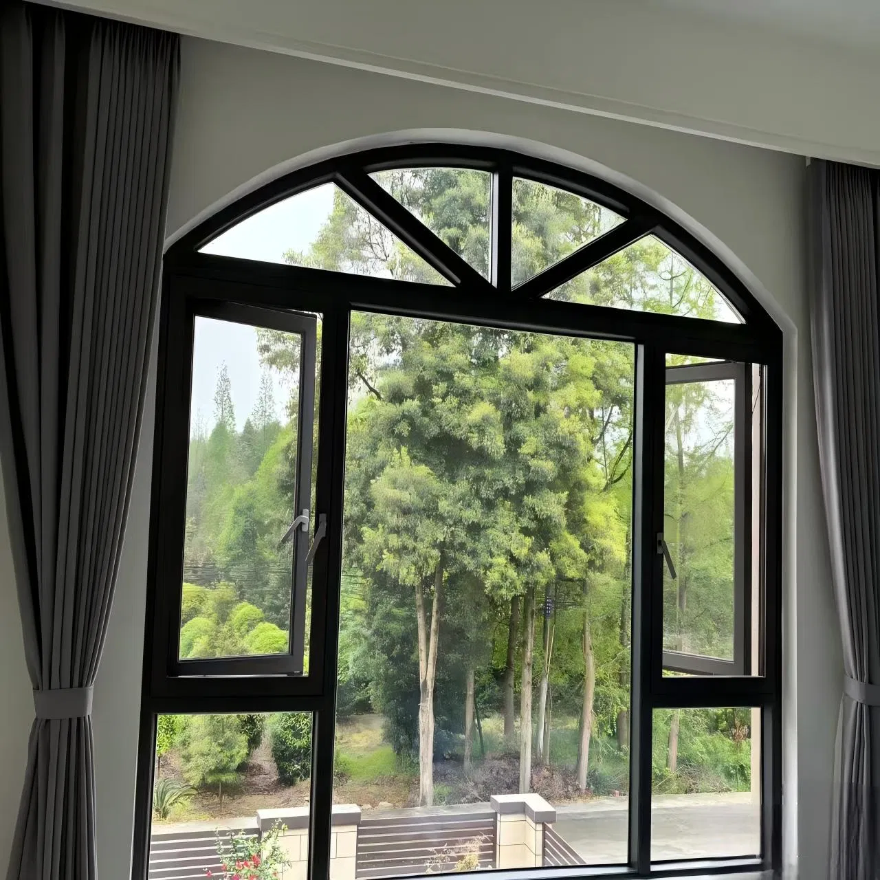 2. Ventana de aluminio de alta calidad con apertura de hoja doble o simple para cocina y baño, vidrio templado doble acristalamiento, seguridad circular, aluminio personalizado