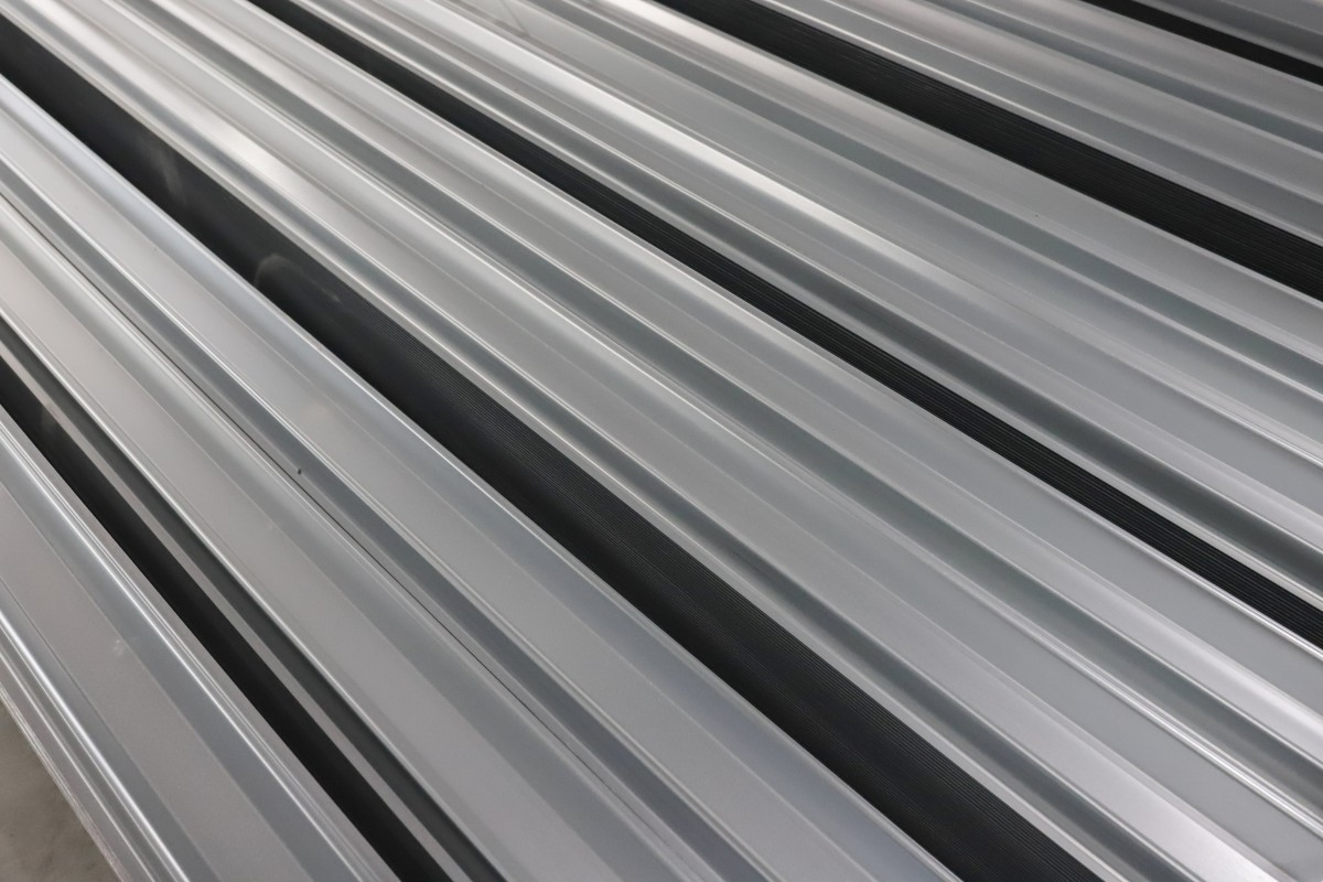 Innovative Waterproof Structural Mounting System for BIPV Solar Installations