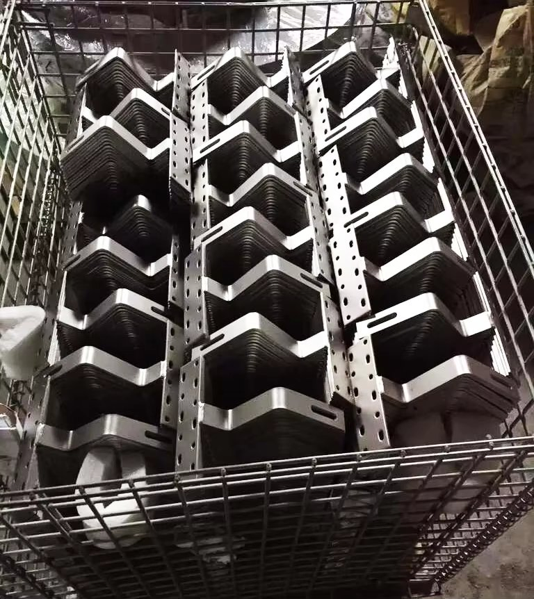 Adjustable PV Solar Panel Mounting Structure PV Roof Tin Hook L Feet Kits