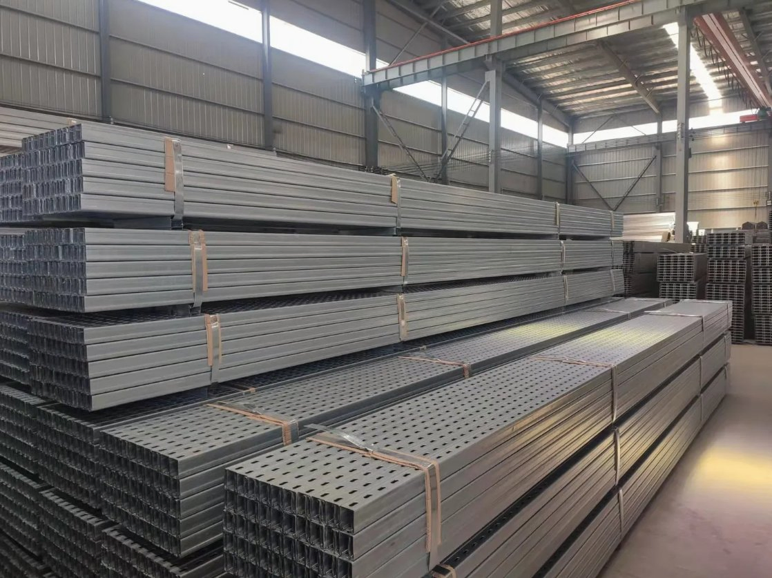 Wholesale Solar Corrugated Steel Roof BIPV Waterproof Mounting System Zinc-Aluminum-Magnesium Coating for Solar Panels Aluminum Frames