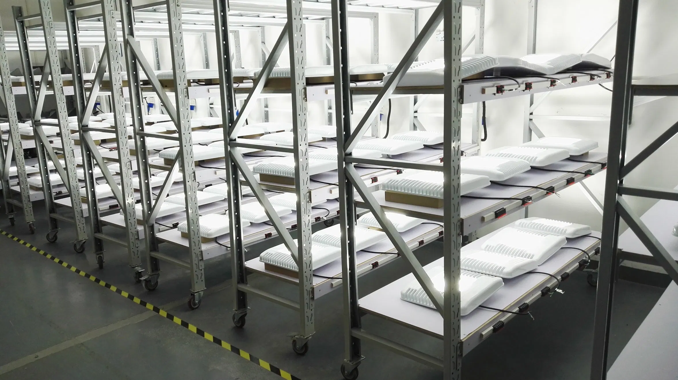 LED Canopy Light for The Top Ceiling of The Petrol Station or Gas Station