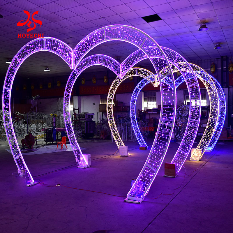 Hoyechi LED Heart Tunnel Colorful Arch Street Light for Outdoor Wedding Decoration
