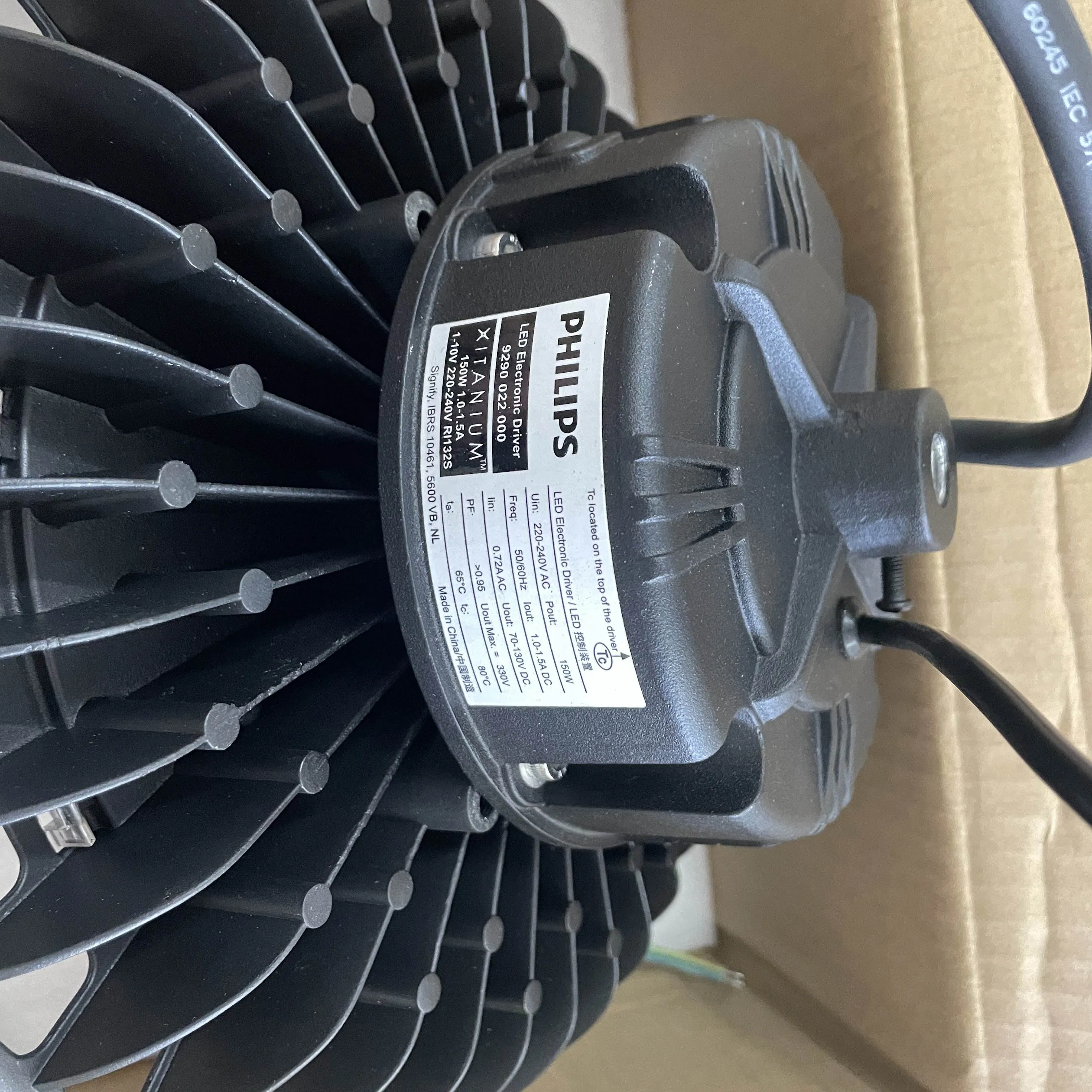 Industrial Warehouse Canopy 100W 150W UFO LED High Bay Light