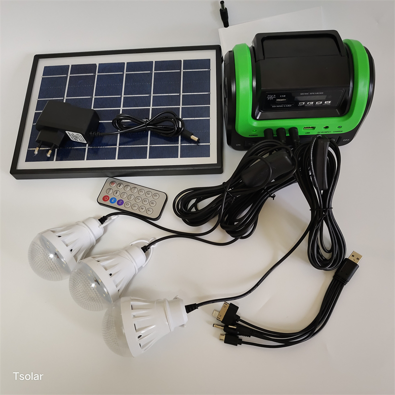 Factory Directly Selling Mini Solar System Home Lighting Kit with Radio LED Flashlight