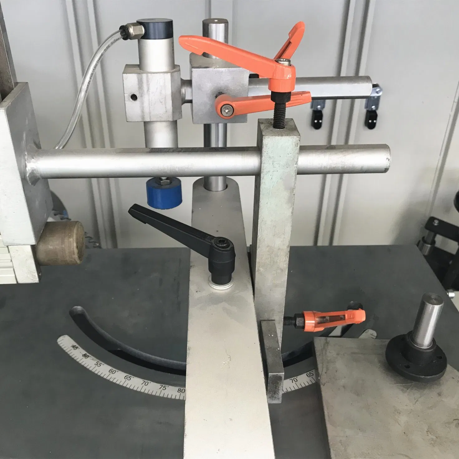 Advanced Notching Saw for Aluminum Profiles in Curtain Wall Systems