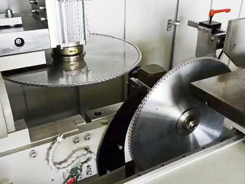 Industrial Aluminum Profile Aluminum Curtain Wall Material Manufacturing Equipment Notching Saw for Sale