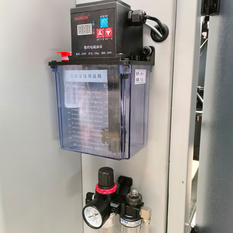 High Efficiency Aluminium Window Door Frame Making Corner Crimping Machine