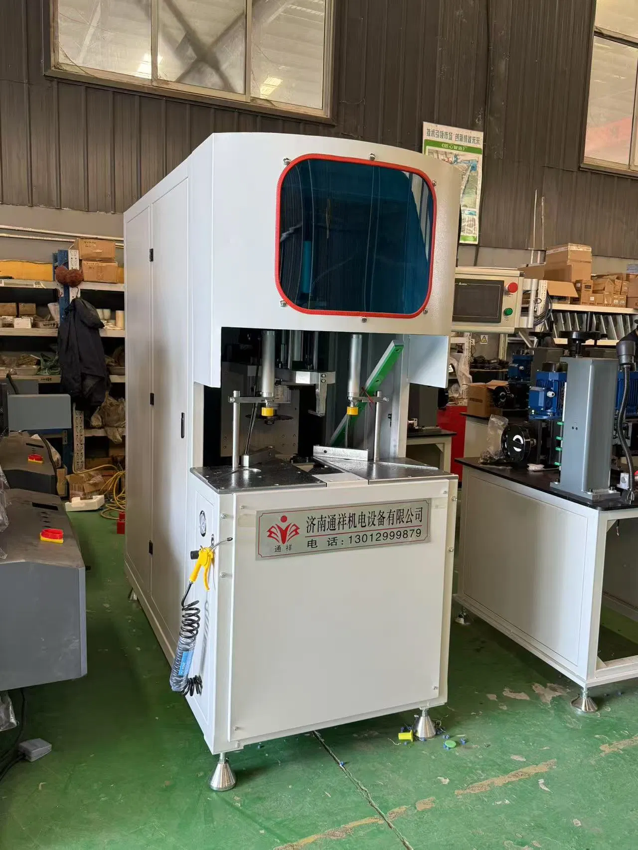 CNC Corner Cleaning Machine 4