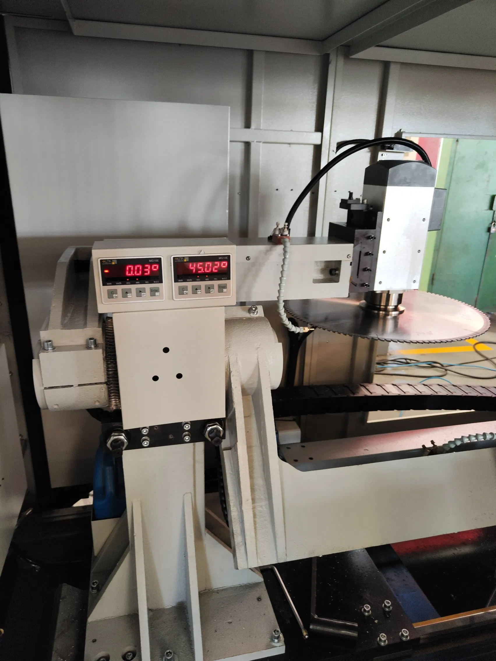 Digital Display Notching Saw for Special Angle Processing on Aluminum Profile End Faces