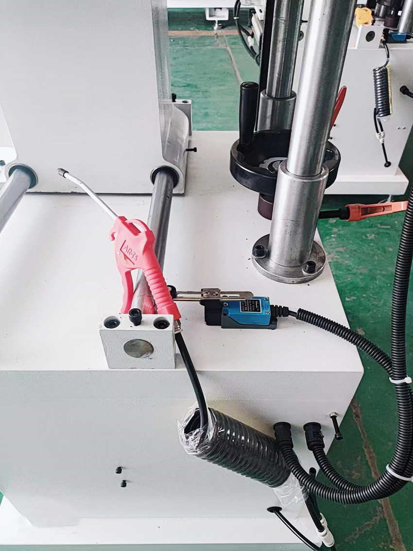 High Quality Aluminum Window Machine End Milling Machine for Aluminum/ Window Door Machinery for Sale