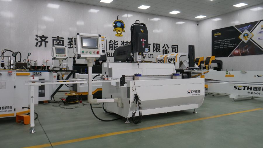 1200mm 3 Axis CNC Milling and Drilling Machine for Aluminum Profile with Table Rotary