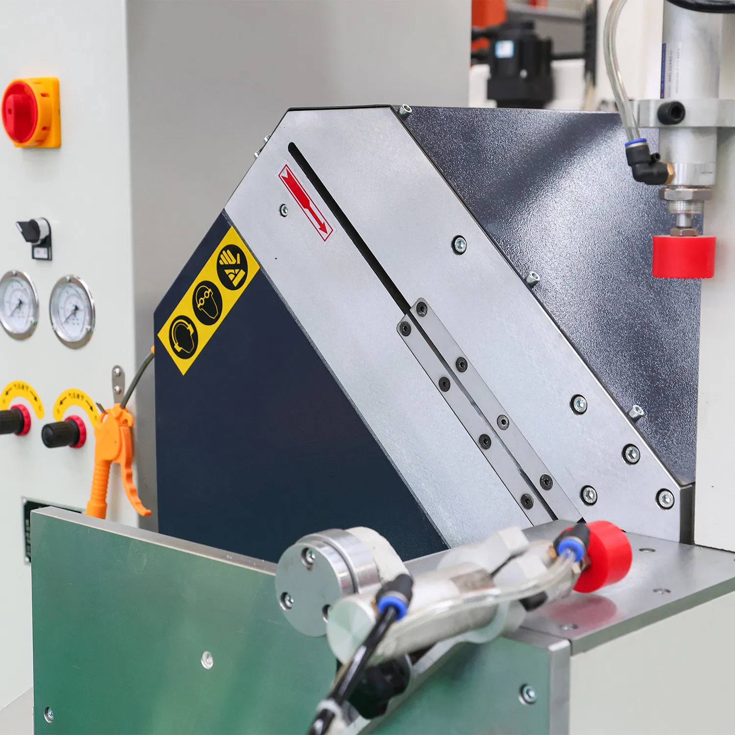 CNC Double Head Mitre Aluminum Profile and PVC Windows Doors Cutting Machine