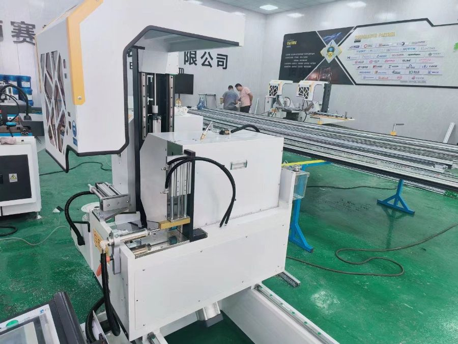 PVC Window Door Equipment Supplier of CNC Aluminum Double-Head Cutting Saw Competitive Price Double-Head Aluminum Saw Machine for Window Door Curtain Walls