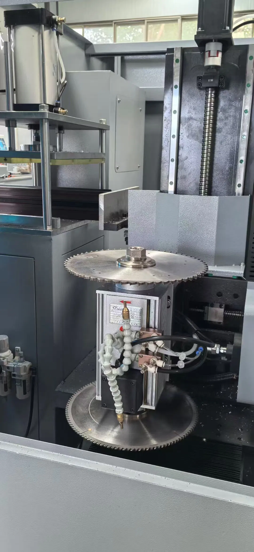 Aluminum Profile CNC End Face Milling Machine Supply Door and Window Face Milling Machines Aluminum Profile Milling Machine