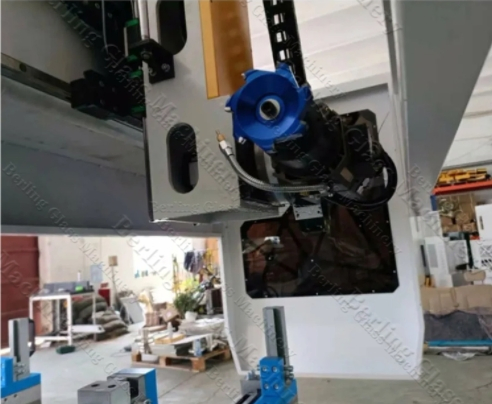 High-Precision CNC Aluminum Door &amp; Window Processing Line Drilling Milling Machining Center