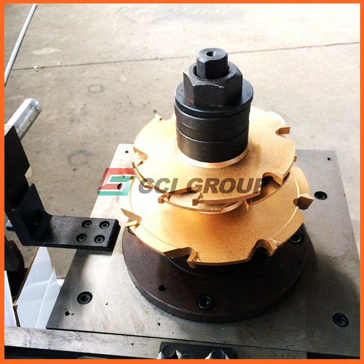 Aluminum PVC Automatic Window Machine for End Milling Mullion Profile