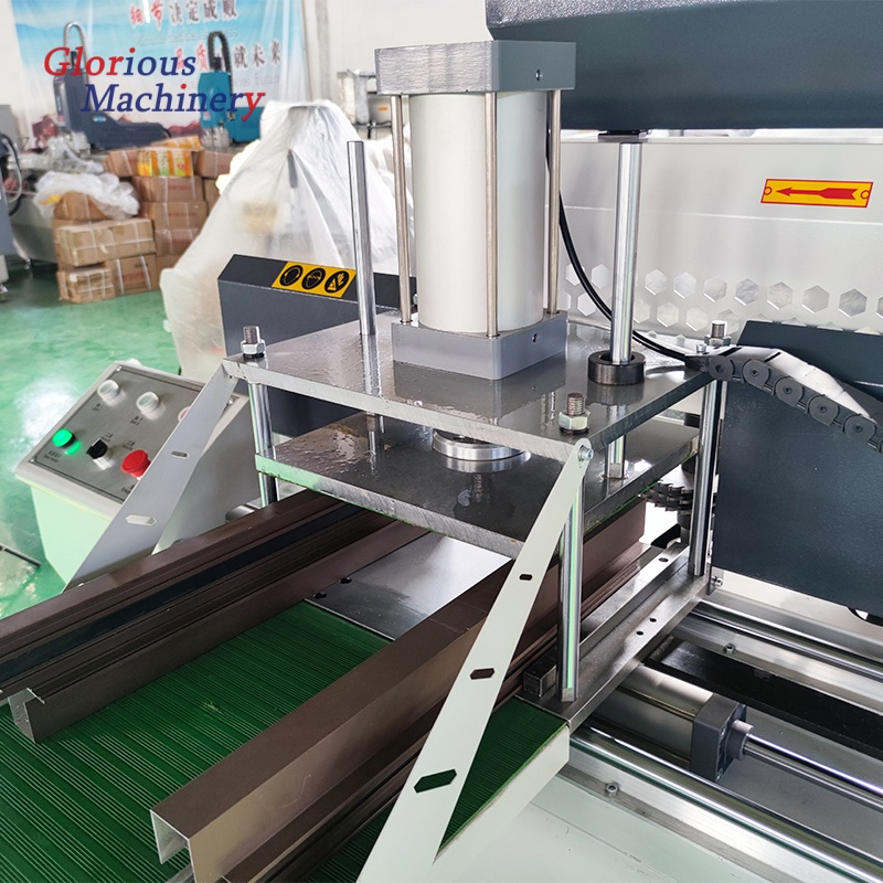 Hobby CNC Automatic Door Sliding System Aluminum 5 Axis Ending Milling Machine