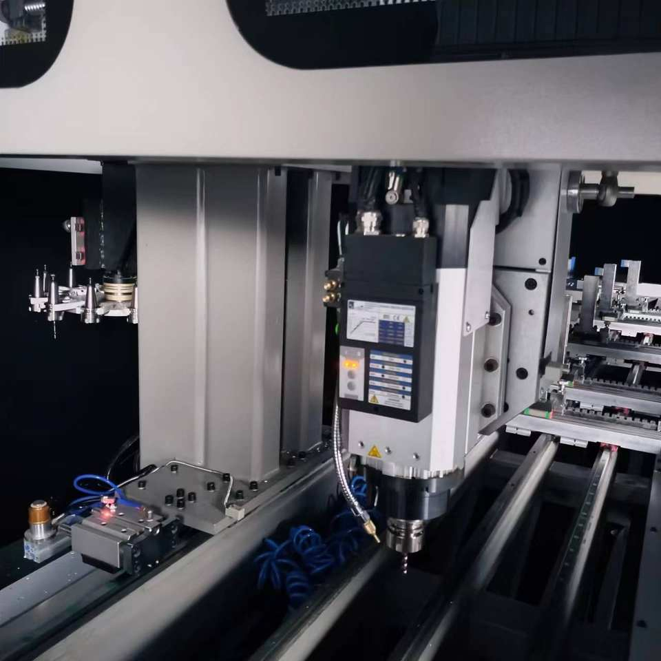 CNC 4 Axis CNC Router Industrial Aluminum Profile CNC Machining Center for Holes Making of Windows Doors Curtain Walls