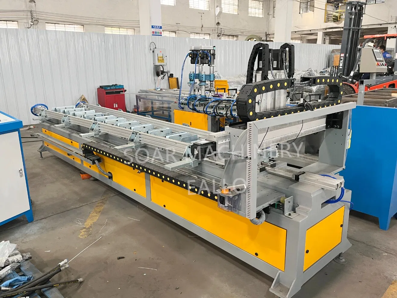 CNC Aluminium Household Ladder Making Machines Automatic Drilling Punching Machine for Ladders