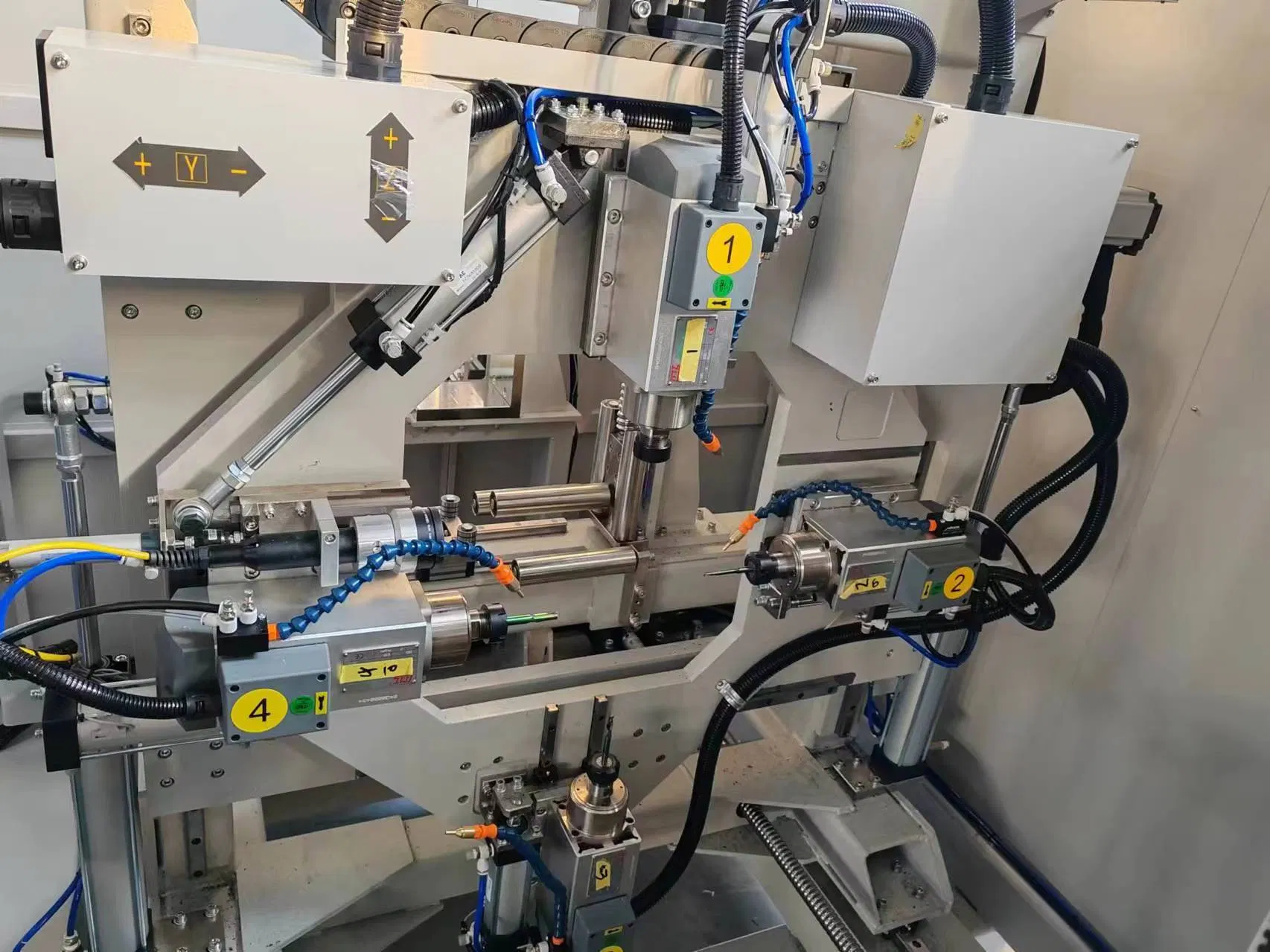 Aluminum Profile CNC Cutting and Machining Center