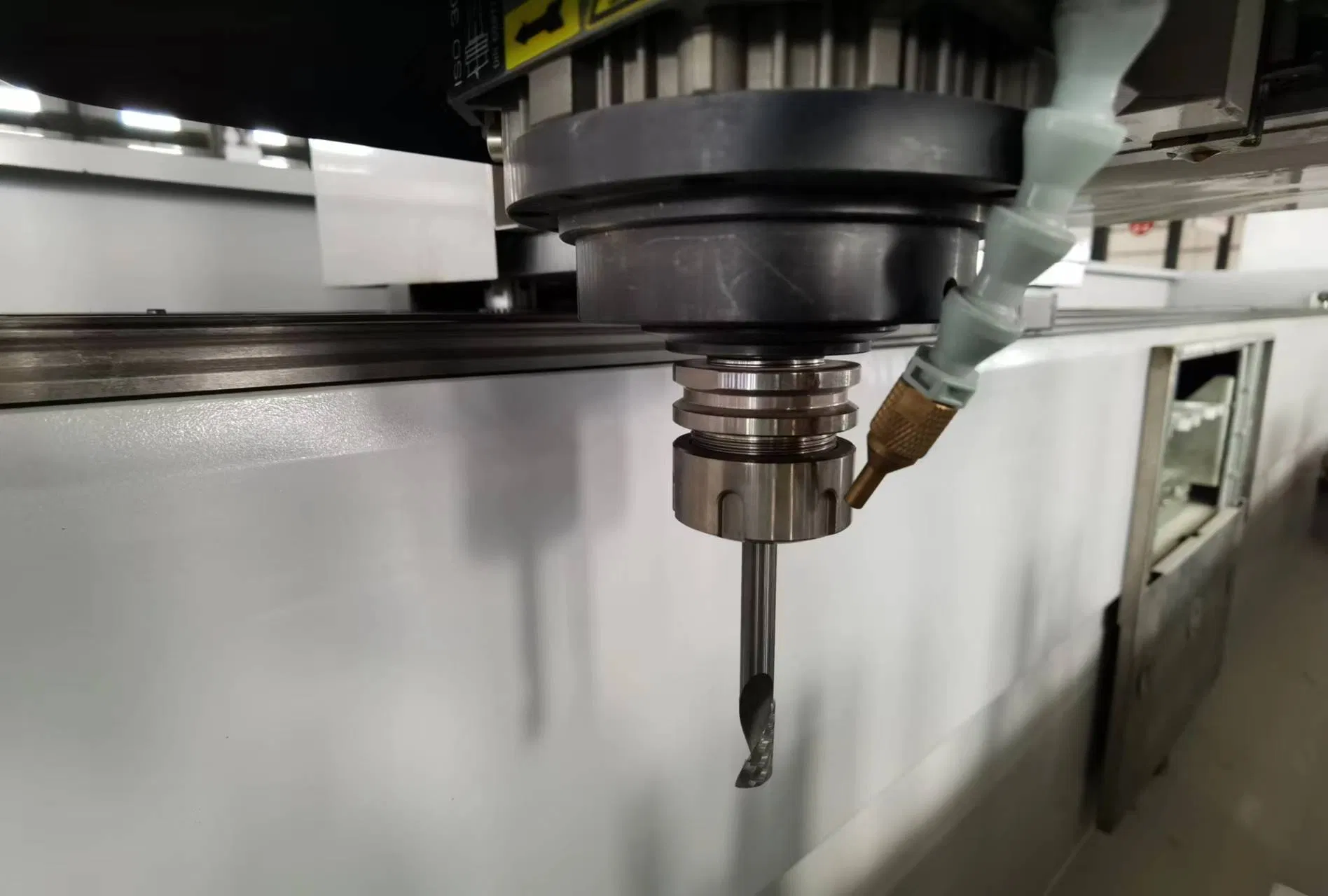 Aluminum Profile Doors Windows Gantry CNC Machining Center