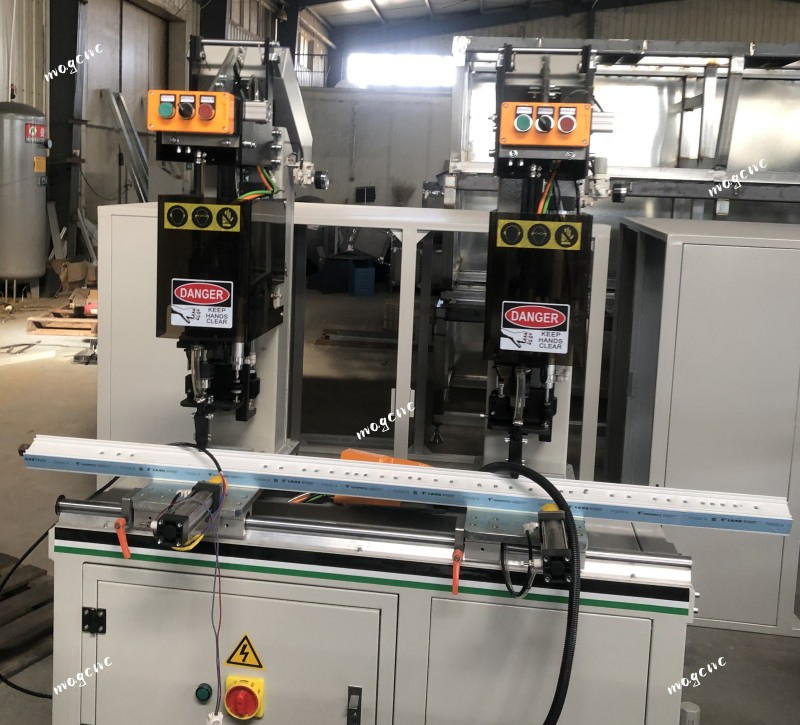 Automatic Double Head UPVC Screw Fastening Machine