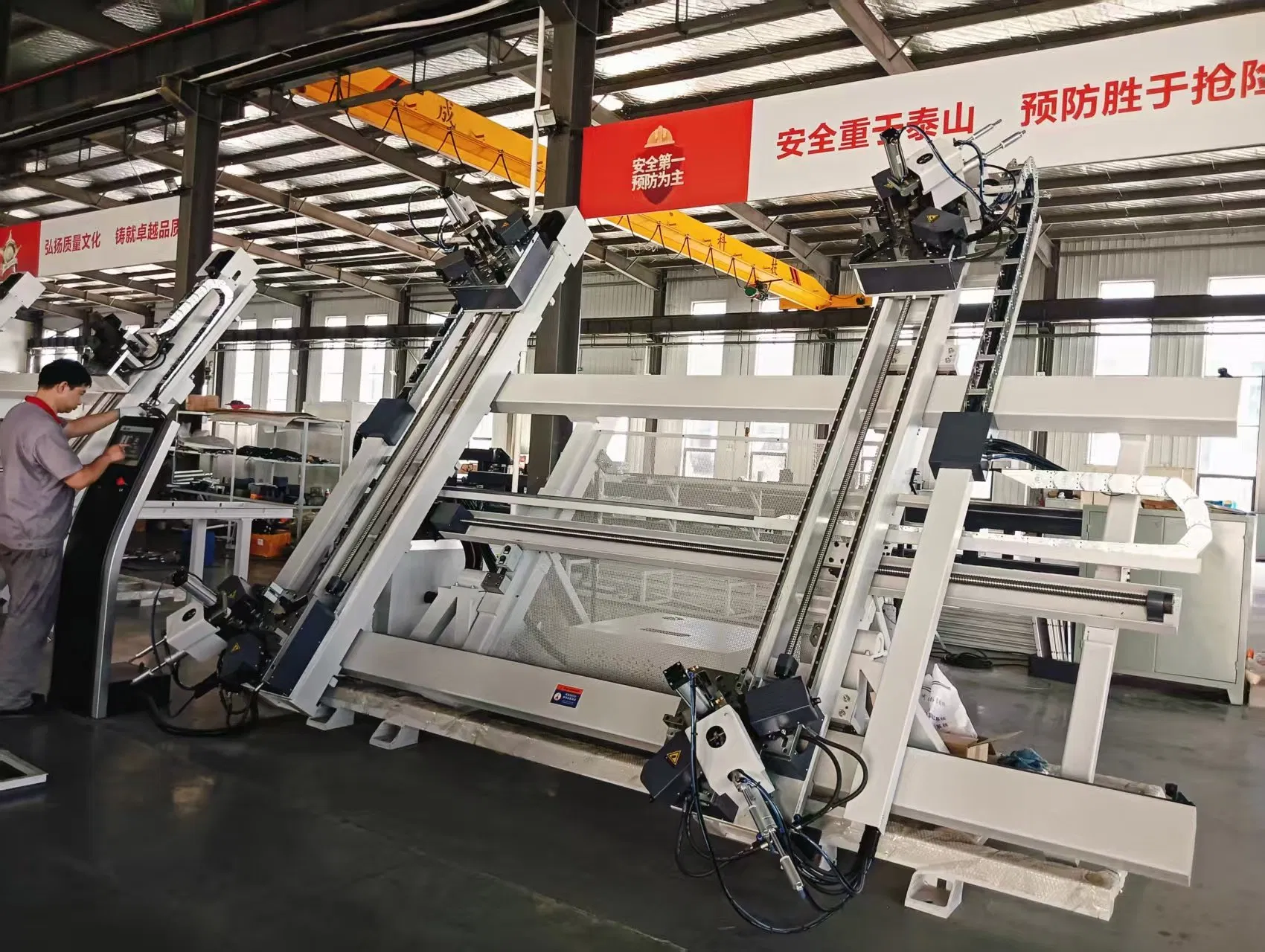 Four Head CNC Corner Crimping Machine for Aluminum Frame Combining Window Door Making Machinery Supplier