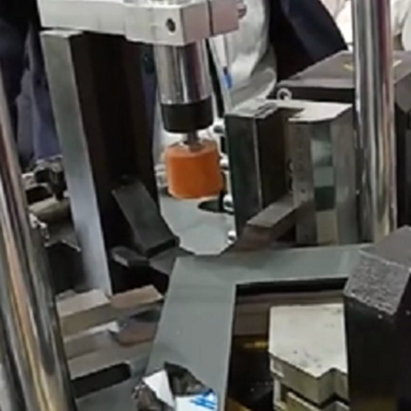 Hydraulic Corner Crimping Machine Aluminum Window Door Fabrication Machine Single Head Aluminum Corner Combining Machine Corner Combining Machine