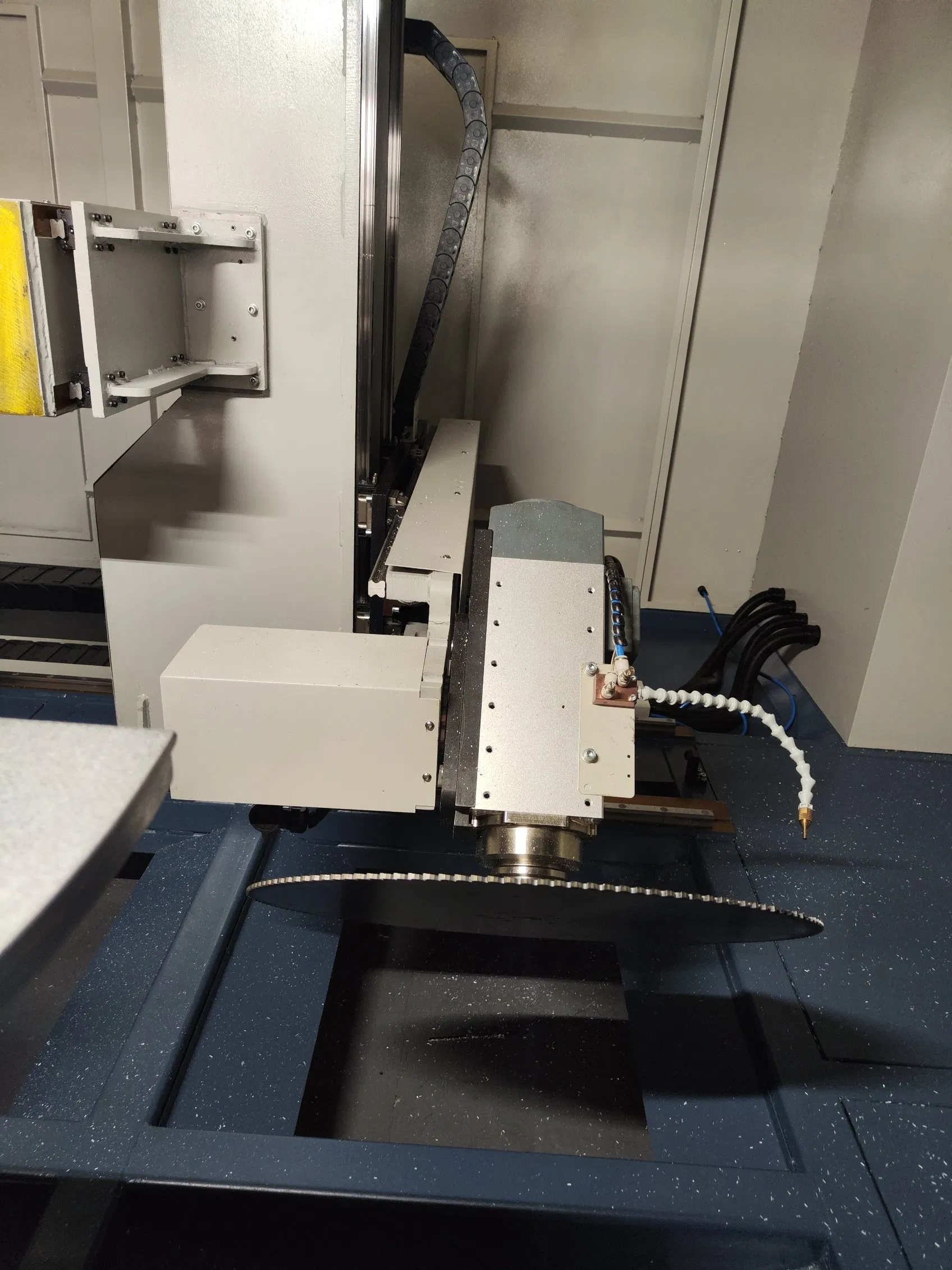 Advanced Aluminum Profile Notching Saw with Magnetic Ruler