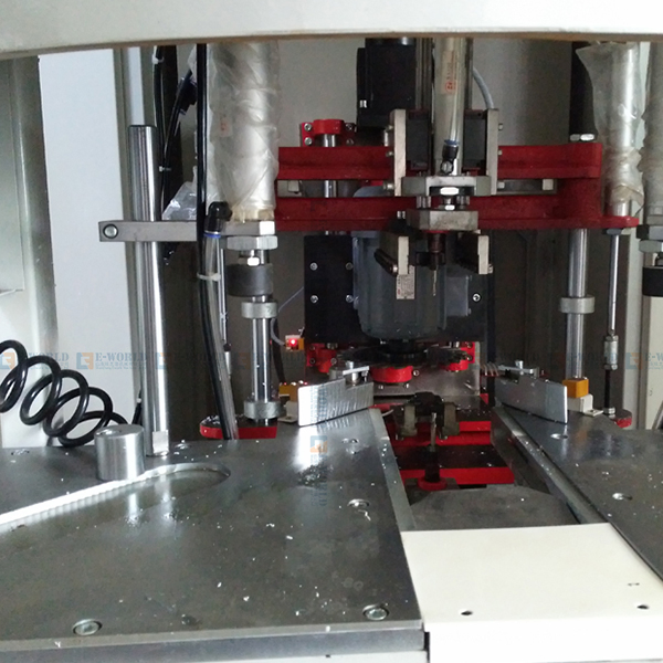 High-Strength Steel Best-Selling CNC PVC UPVC Corner Cleaning Machine CNC PVC Window Corner Cleaning Machine of Window Machine CNC PVC Window Door Cleaning