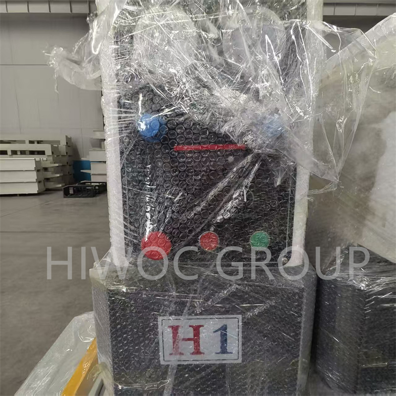 2026 UPVC Window Making Machine/UPVC Seamless Welding Machine/Double Head Welding Machine