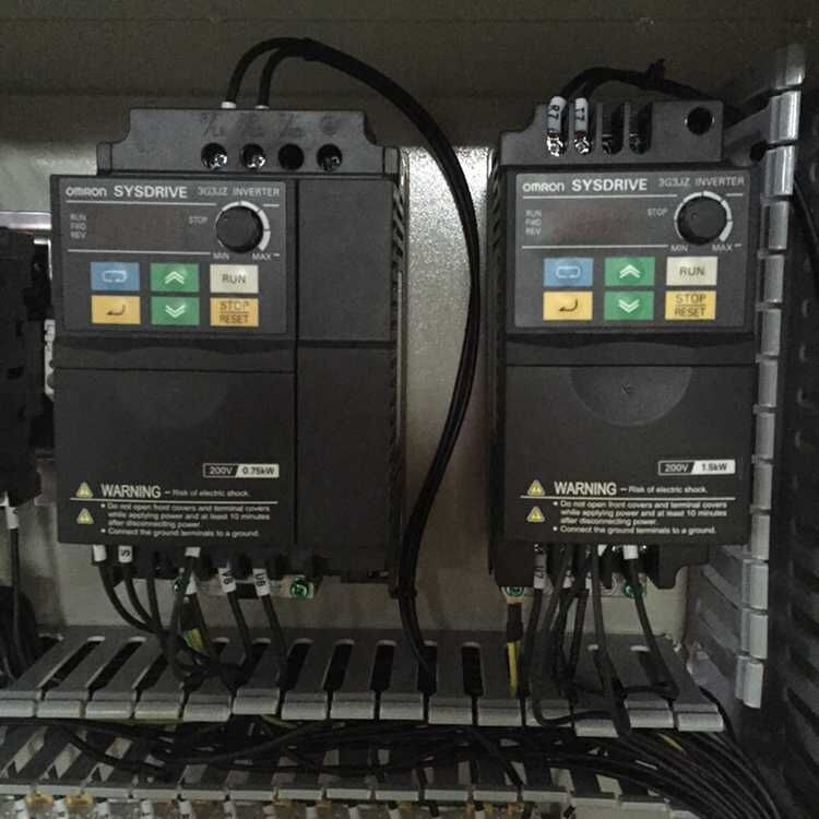 Insulated Glass Butyl Sealant Extruder Two Component Sealing Machine