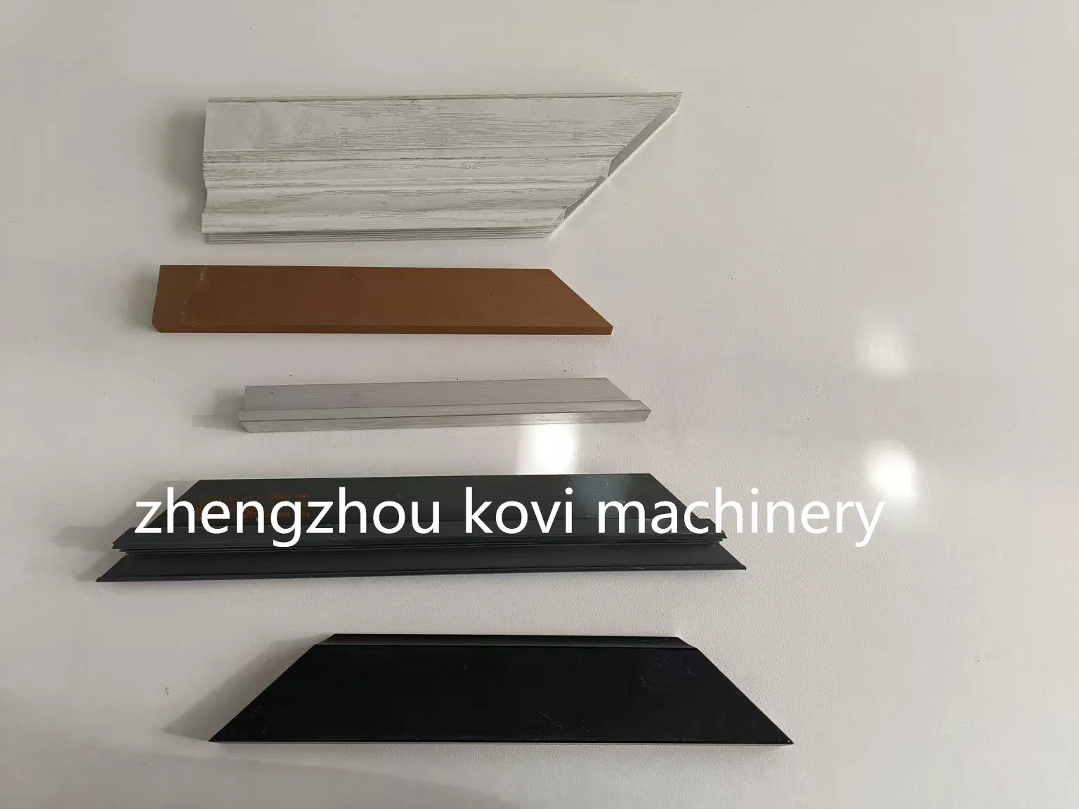 Positioning System Single Head 45 and 90 Degree PVC Aluminum Profile Heavy Cutting Machine for Windows UPVC Door