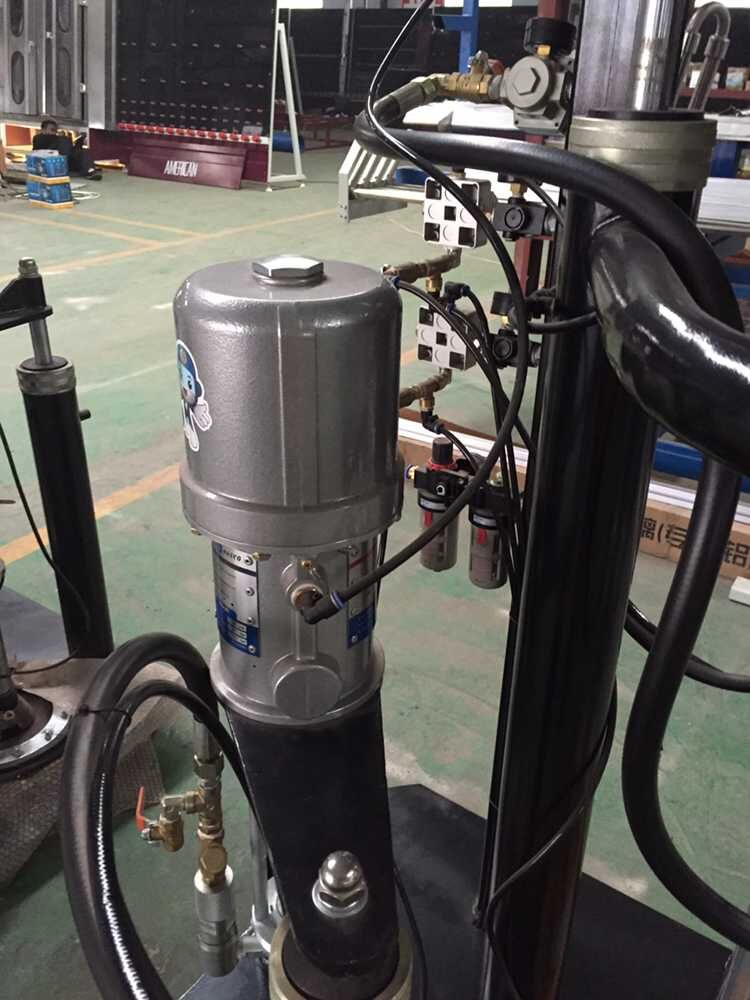 Insulated Glass Thermoplastic Extrusion with Dual-Head Sealing Machine