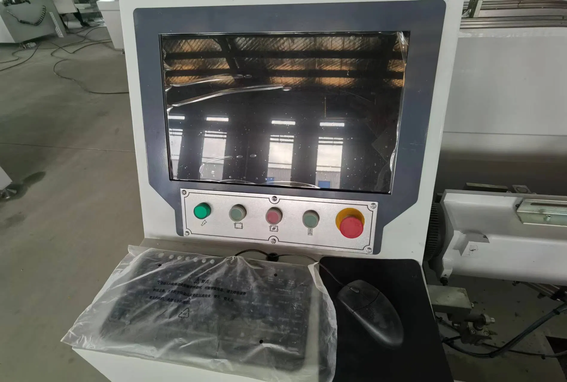 Aluminum Profile Doors Windows Gantry CNC Machining Center