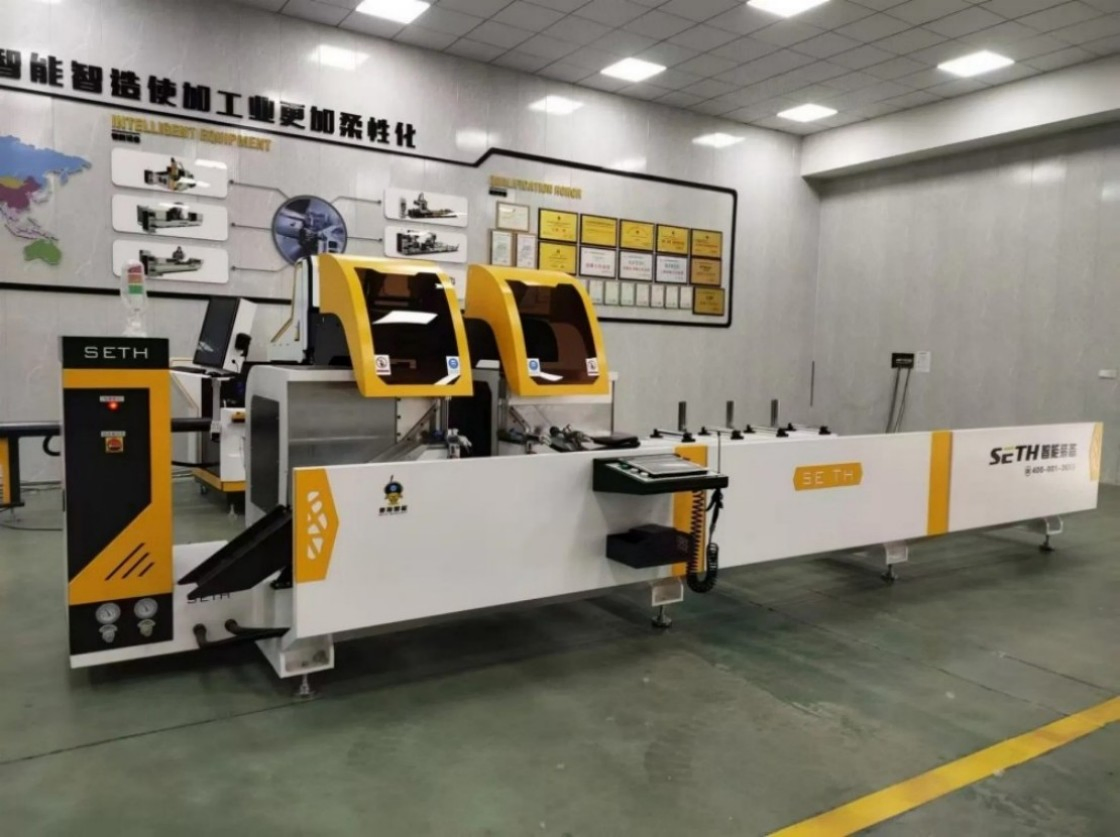New Appearance Aluminum UPVC Window Door Profiles CNC Double Head Cutting Machine with 500mm Blade
